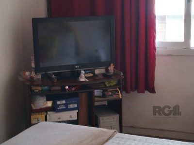 Apartamento à venda com 77m², 2 quartos no bairro Menino Deus em Porto Alegre - Foto 3