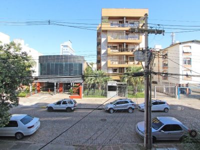 Casa à venda com 286m², 3 quartos, 1 suíte no bairro Auxiliadora em Porto Alegre - Foto 24