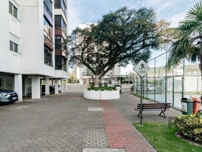 Apartamento à venda com 84m², 3 quartos, 1 suíte, 1 vaga no bairro Jardim Carvalho em Porto Alegre - Foto 6