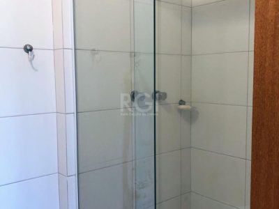 Apartamento à venda com 63m², 2 quartos, 1 suíte, 1 vaga no bairro Medianeira em Porto Alegre - Foto 12