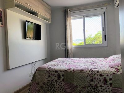 Apartamento à venda com 63m², 2 quartos, 1 suíte, 1 vaga no bairro Medianeira em Porto Alegre - Foto 17