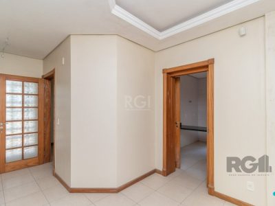 Casa à venda com 360m², 4 quartos, 2 suítes, 3 vagas no bairro Menino Deus em Porto Alegre - Foto 6