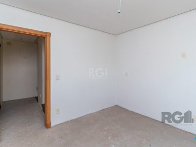 Casa à venda com 360m², 4 quartos, 2 suítes, 3 vagas no bairro Menino Deus em Porto Alegre - Foto 29