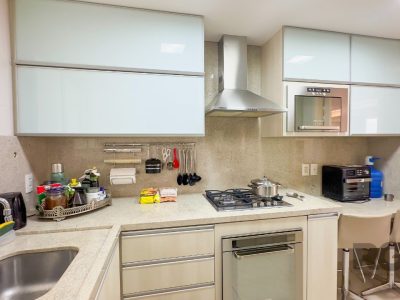 Apartamento à venda com 102m², 3 quartos, 1 suíte, 3 vagas no bairro Jardim Europa em Porto Alegre - Foto 13