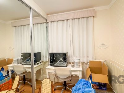 Apartamento à venda com 102m², 3 quartos, 1 suíte, 3 vagas no bairro Jardim Europa em Porto Alegre - Foto 14