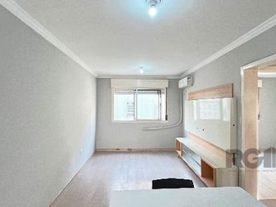 Apartamento à venda com 55m², 2 quartos, 1 vaga no bairro Cristal em Porto Alegre - Foto 8