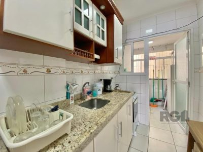 Apartamento à venda com 80m², 2 quartos, 1 suíte, 1 vaga no bairro Navegantes em Capão da Canoa - Foto 9