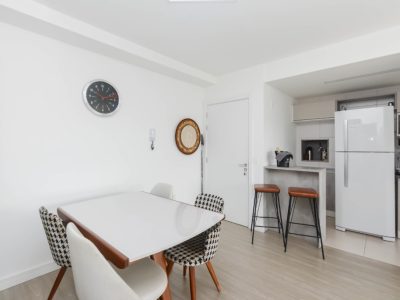 Apartamento à venda com 64m², 2 quartos, 1 suíte, 2 vagas no bairro Cidade Baixa em Porto Alegre - Foto 4