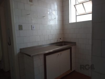 Apartamento à venda com 35m², 1 quarto no bairro Passo d'Areia em Porto Alegre - Foto 9