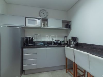 Conjunto/Sala à venda com 106m², 2 vagas no bairro Petrópolis em Porto Alegre - Foto 19