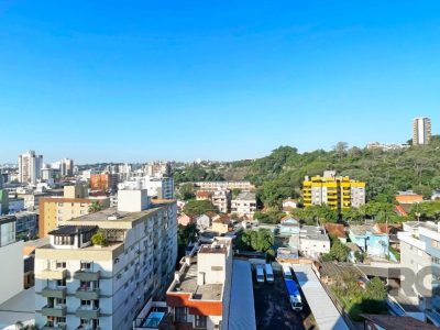 Apartamento à venda com 99m², 3 quartos, 1 suíte, 2 vagas no bairro Menino Deus em Porto Alegre - Foto 23