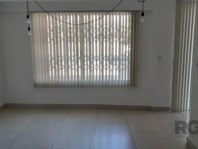 Casa à venda com 130m², 3 quartos, 1 suíte, 8 vagas no bairro Praia de Belas em Porto Alegre - Foto 10