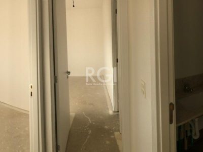 Apartamento à venda com 94m², 2 quartos, 1 suíte, 1 vaga no bairro Central Parque em Porto Alegre - Foto 3