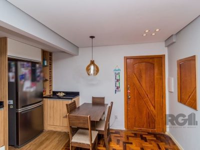 Apartamento à venda com 55m², 2 quartos, 1 vaga no bairro Petrópolis em Porto Alegre - Foto 4