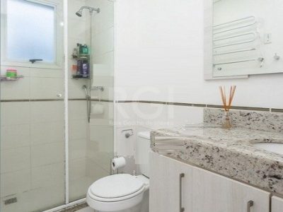 Apartamento à venda com 80m², 2 quartos, 1 suíte, 2 vagas no bairro Petrópolis em Porto Alegre - Foto 13