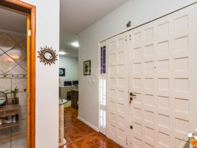 Casa à venda com 215m², 3 quartos, 1 suíte, 4 vagas no bairro Jardim Planalto em Porto Alegre - Foto 51