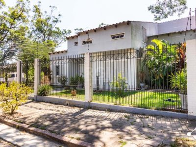 Casa à venda com 215m², 3 quartos, 1 suíte, 4 vagas no bairro Jardim Planalto em Porto Alegre - Foto 56