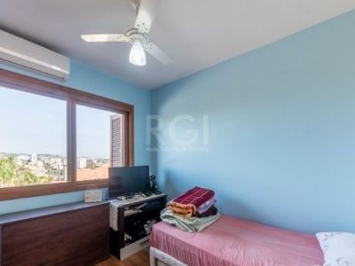 Casa Condominio à venda com 204m², 3 quartos, 1 suíte, 2 vagas no bairro Cristal em Porto Alegre - Foto 23