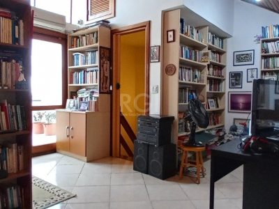 Casa Condominio à venda com 204m², 3 quartos, 1 suíte, 2 vagas no bairro Cristal em Porto Alegre - Foto 24