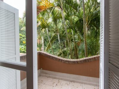 Casa à venda com 190m², 3 quartos, 1 suíte, 3 vagas no bairro Ipanema em Porto Alegre - Foto 30