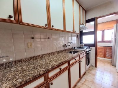 Apartamento à venda com 94m², 2 quartos, 1 vaga no bairro Santana em Porto Alegre - Foto 12