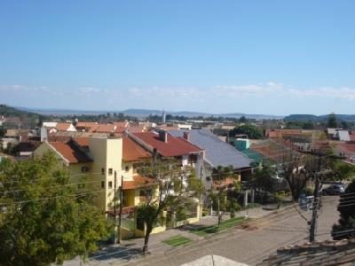 Casa à venda com 200m², 4 quartos, 2 suítes, 2 vagas no bairro Ipanema em Porto Alegre - Foto 32