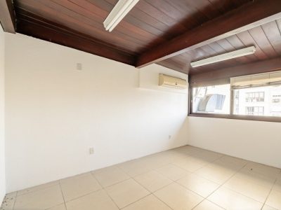 Conjunto/Sala à venda com 320m², 3 vagas no bairro Petrópolis em Porto Alegre - Foto 39