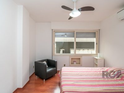 Apartamento à venda com 129m², 3 quartos, 1 suíte, 1 vaga no bairro Auxiliadora em Porto Alegre - Foto 10