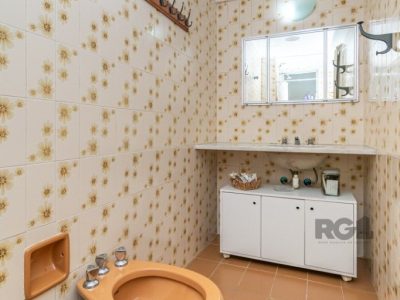 Apartamento à venda com 129m², 3 quartos, 1 suíte, 1 vaga no bairro Auxiliadora em Porto Alegre - Foto 18