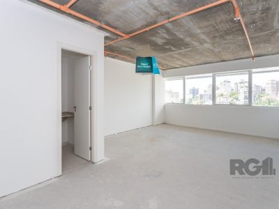 Conjunto/Sala à venda com 38m², 1 vaga no bairro Floresta em Porto Alegre - Foto 2