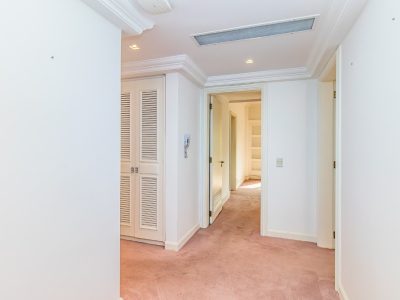 Apartamento à venda com 309m², 3 quartos, 3 suítes, 3 vagas no bairro Auxiliadora em Porto Alegre - Foto 25