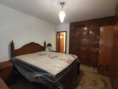 Apartamento à venda com 167m², 3 quartos, 1 suíte, 1 vaga no bairro Moinhos de Vento em Porto Alegre - Foto 29