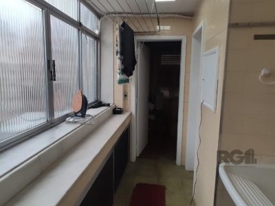 Apartamento à venda com 167m², 3 quartos, 1 suíte, 1 vaga no bairro Moinhos de Vento em Porto Alegre - Foto 35