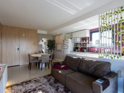 Apartamento à venda com 70m², 2 quartos, 1 suíte, 2 vagas no bairro Jardim Botânico em Porto Alegre - Foto 6