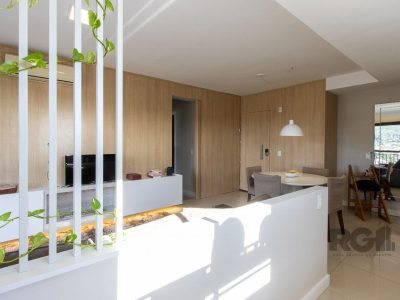 Apartamento à venda com 70m², 2 quartos, 1 suíte, 2 vagas no bairro Jardim Botânico em Porto Alegre - Foto 11