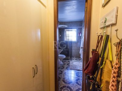 Casa à venda com 400m², 3 quartos, 1 suíte, 5 vagas no bairro Cristal em Porto Alegre - Foto 24