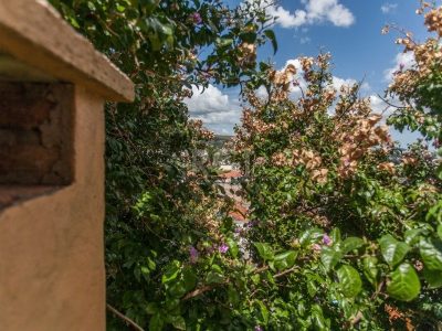 Casa à venda com 400m², 3 quartos, 1 suíte, 5 vagas no bairro Cristal em Porto Alegre - Foto 19