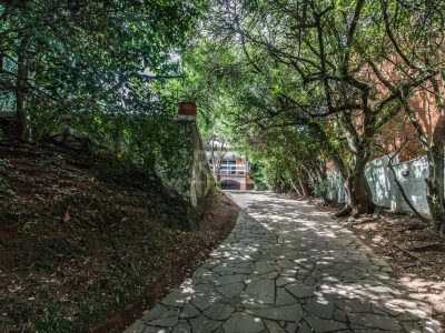 Casa à venda com 400m², 3 quartos, 1 suíte, 5 vagas no bairro Cristal em Porto Alegre - Foto 43