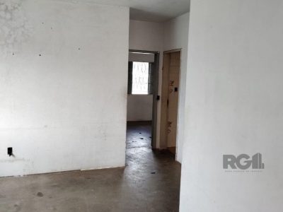 Casa à venda com 247m², 4 quartos, 4 vagas no bairro Partenon em Porto Alegre - Foto 68