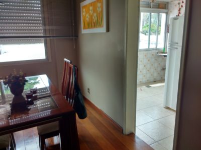 Apartamento à venda com 82m², 2 quartos, 2 vagas no bairro Medianeira em Porto Alegre - Foto 19