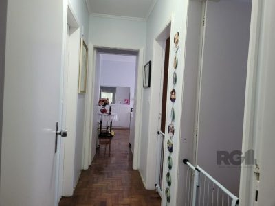 Apartamento à venda com 107m², 3 quartos, 1 suíte, 2 vagas no bairro São João em Porto Alegre - Foto 24