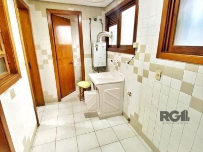 Apartamento à venda com 95m², 2 quartos, 1 suíte, 1 vaga no bairro Menino Deus em Porto Alegre - Foto 27