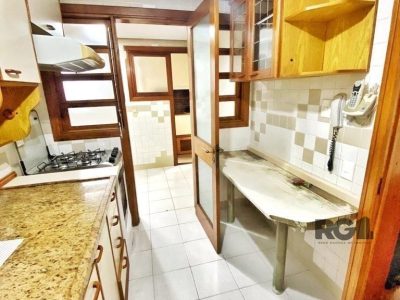 Apartamento à venda com 95m², 2 quartos, 1 suíte, 1 vaga no bairro Menino Deus em Porto Alegre - Foto 24