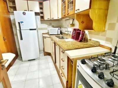 Apartamento à venda com 95m², 2 quartos, 1 suíte, 1 vaga no bairro Menino Deus em Porto Alegre - Foto 23