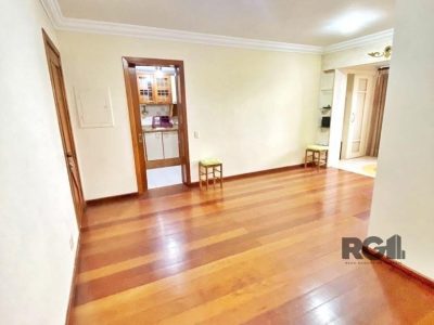 Apartamento à venda com 95m², 2 quartos, 1 suíte, 1 vaga no bairro Menino Deus em Porto Alegre - Foto 21