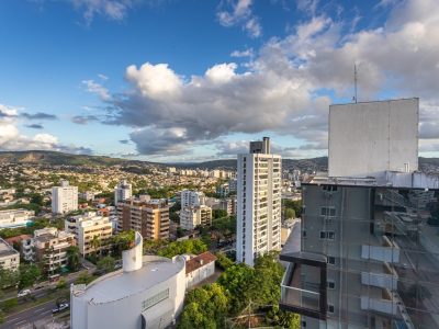 Apartamento à venda com 71m², 2 quartos, 1 suíte, 1 vaga no bairro Petrópolis em Porto Alegre - Foto 16