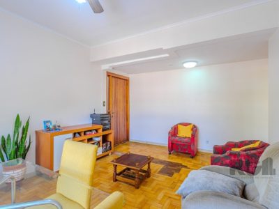 Apartamento à venda com 120m², 3 quartos, 1 vaga no bairro Menino Deus em Porto Alegre - Foto 8