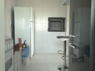 Apartamento à venda com 101m², 3 quartos, 1 suíte, 2 vagas no bairro Vila Ipiranga em Porto Alegre - Foto 5