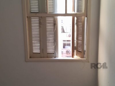 Apartamento à venda com 60m², 2 quartos no bairro Santana em Porto Alegre - Foto 18