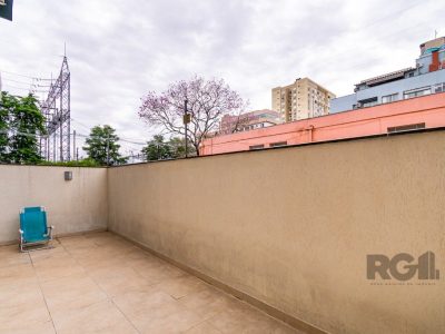 Apartamento à venda com 85m², 2 quartos, 1 suíte, 1 vaga no bairro Petrópolis em Porto Alegre - Foto 12